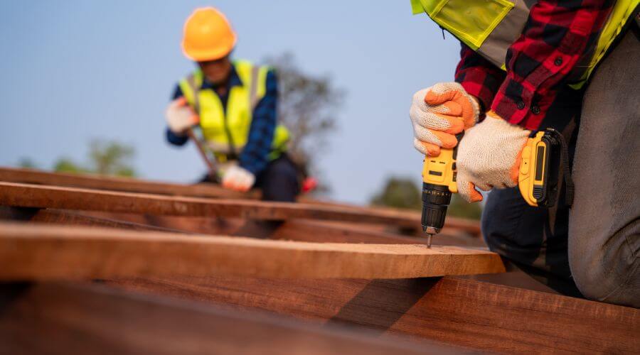 Professional residential roofers in Meadow, SD